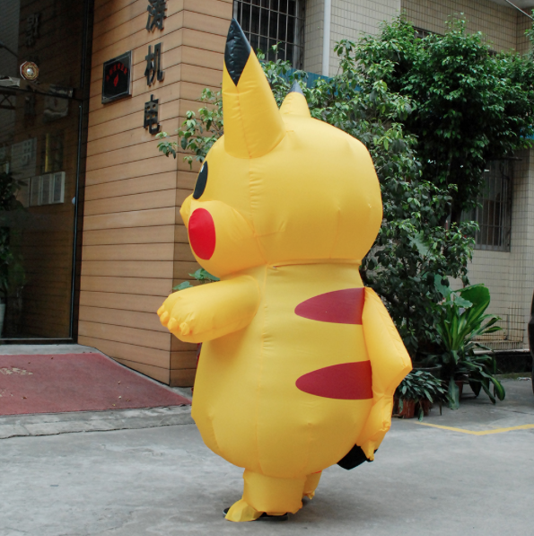 Opblaasbare Pikachu Mascotte extra